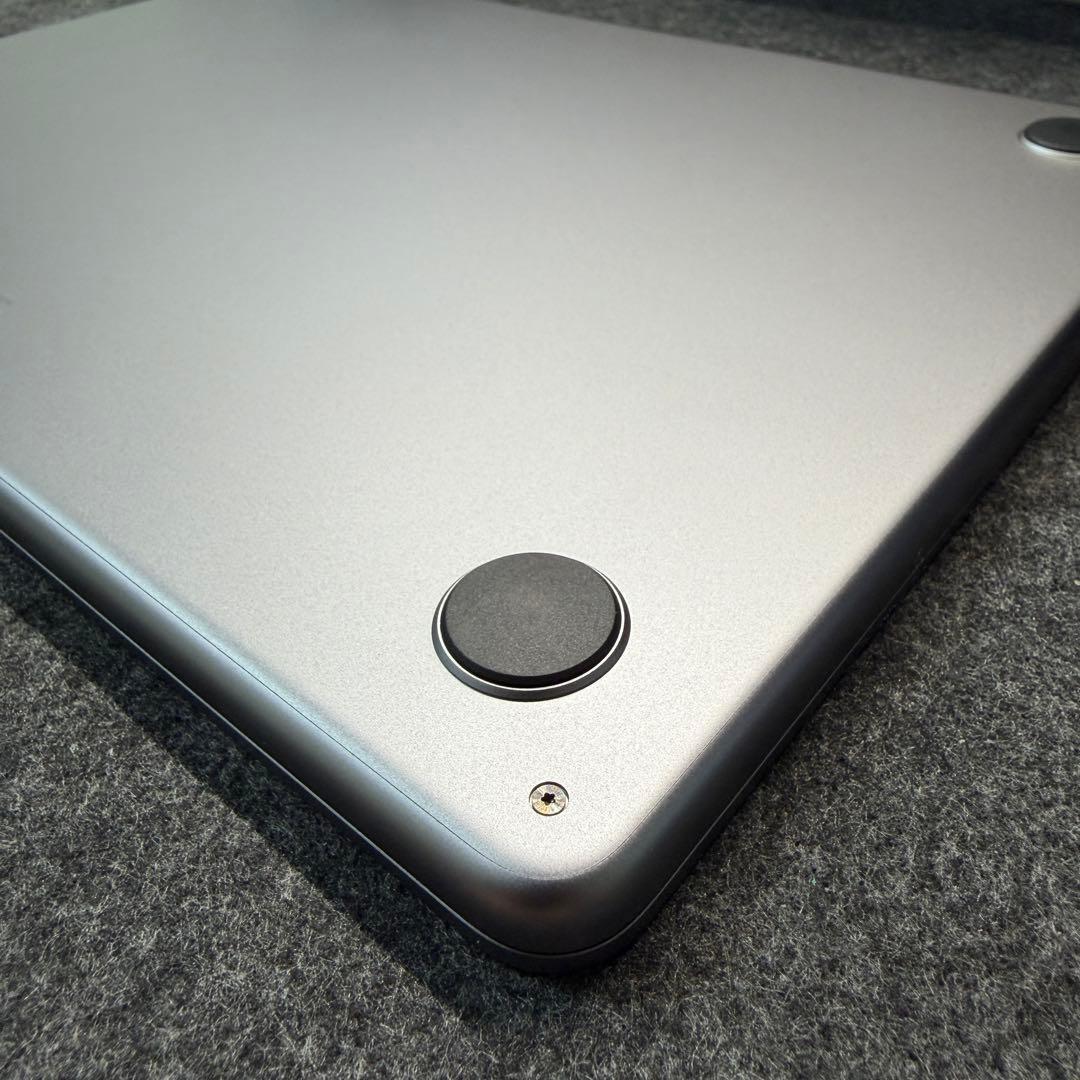 Apple MacBook Air 13.6インチ M3 16GB 256GB