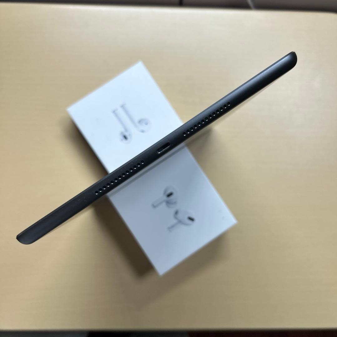 iPad 第9世代　64GB Wi-Fi 割れなし　バッテリー最大容量92%