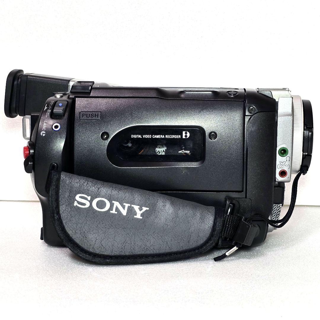 SONY ソニー Handycam DCR-TRV310 D igital8