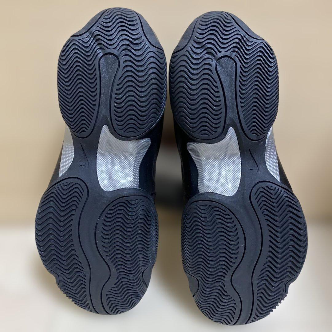 【超希少】Supreme Nike Air Zoom Courtposite