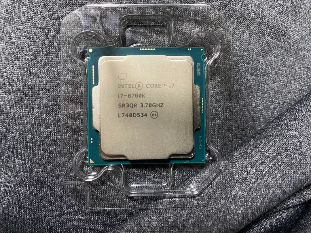CPU Intel Core i7-8700K 3.70GHz CPU
