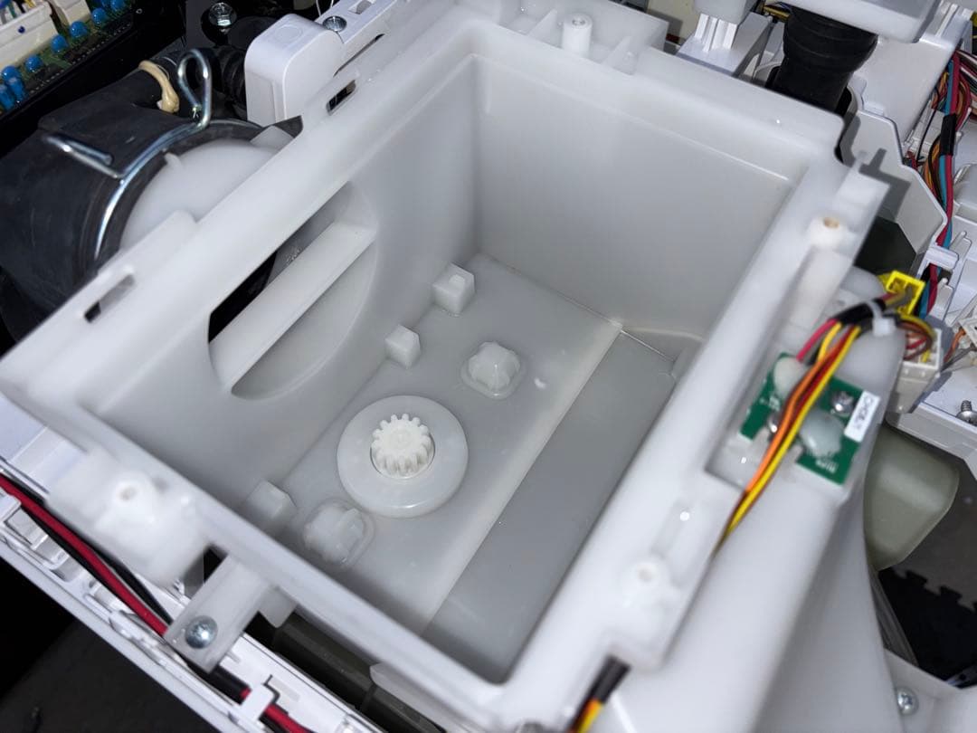 部品交換・分解クリーニング済 SHARP ES-W114 2021年製 左開き