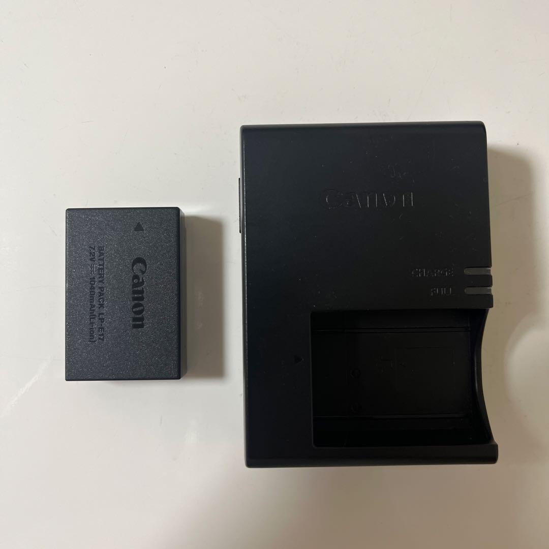 Canon EOS Kiss X8i ダブルレンズセット