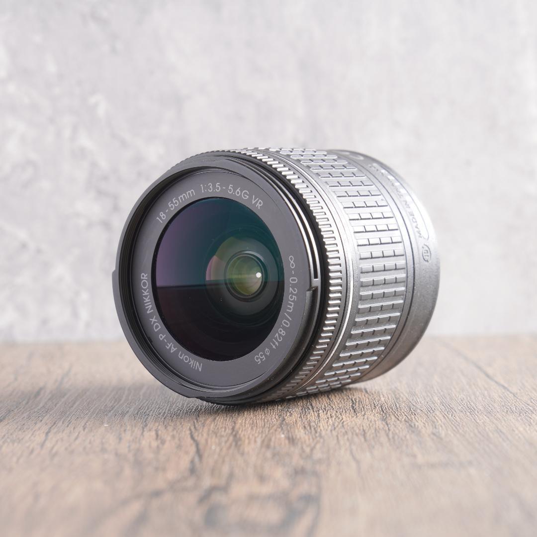 ✨美品✨自撮りも楽々✨Wi-Fi搭載✨Nikon D5600　710