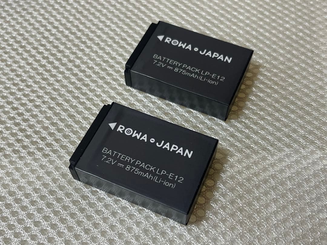 Canon EOS M100 Wレンズキット