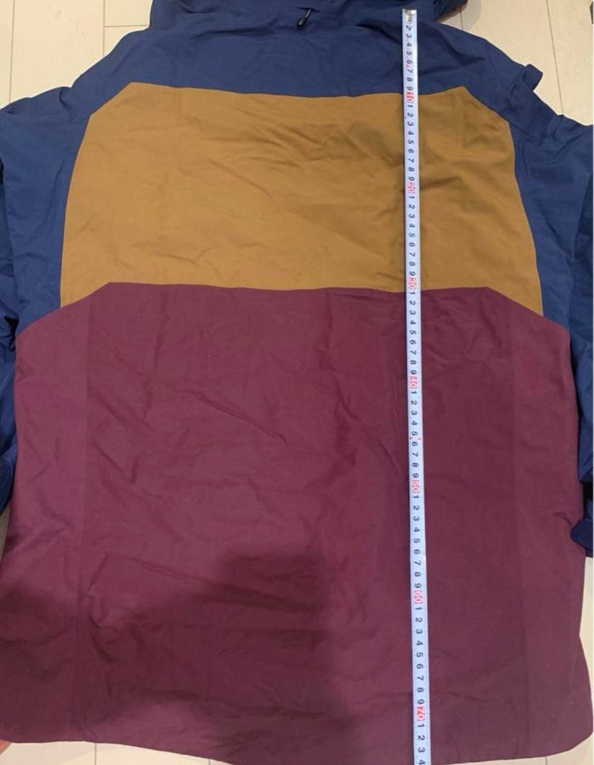 【美品】バートンBurton AK スノーボードジャケット スウォッシュメンズS