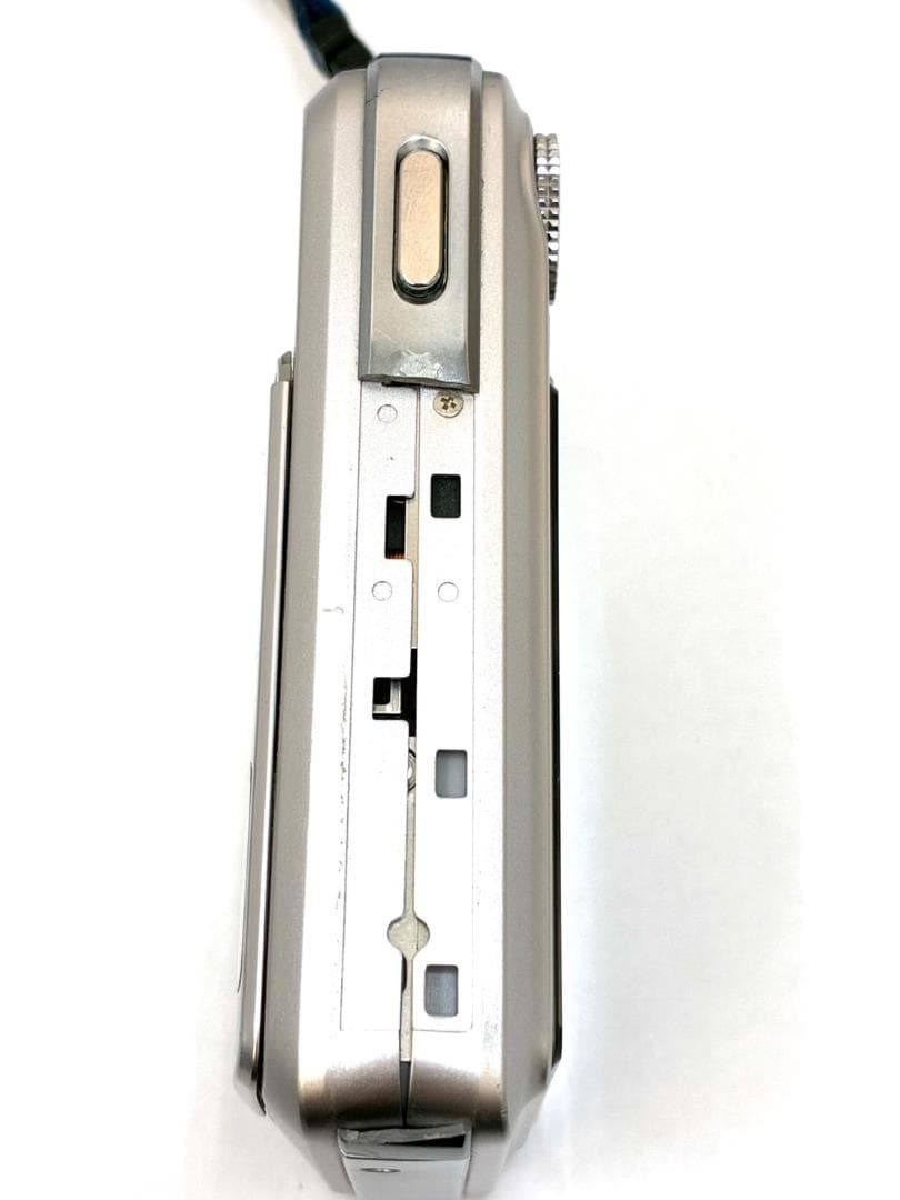 25S11-068 CASIO EX-V8 カシオ 通電OK 付属品付 デジカメ