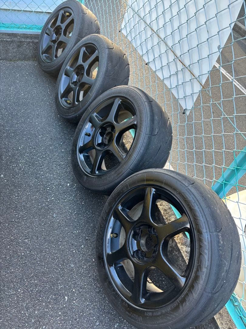 ア*読様 【3N厳守の中古品！】15インチ6.5J＋35 マルチPCD AR-1