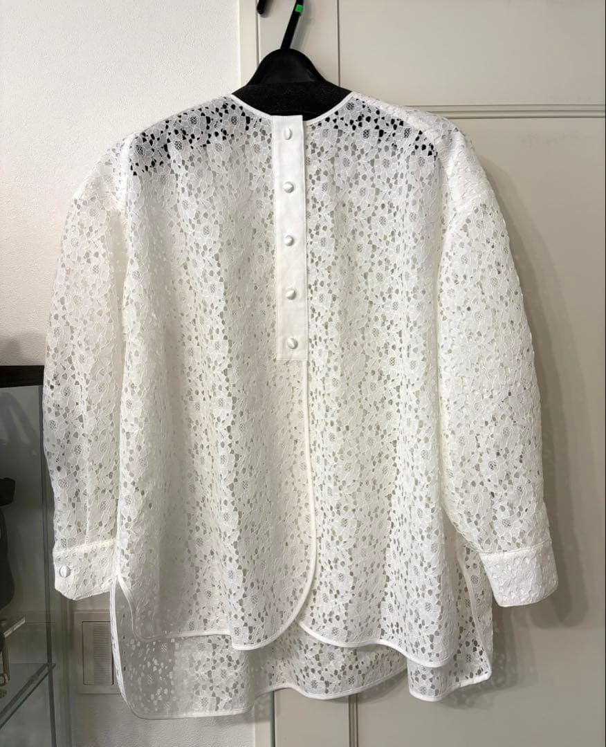 yori フロッキーレースシャツ【2025AW】