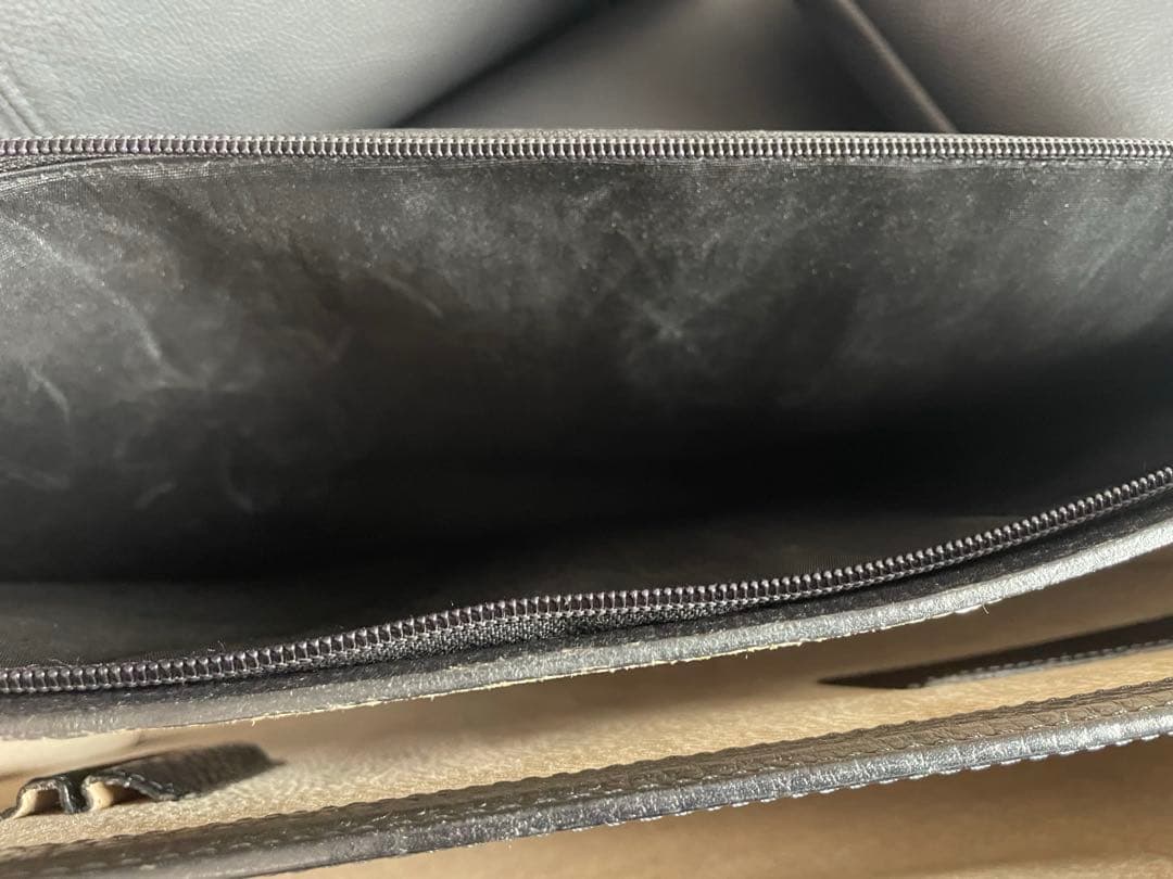 ロエベ ビジネスバッグ ブリーフケース 鞄 鍵付き