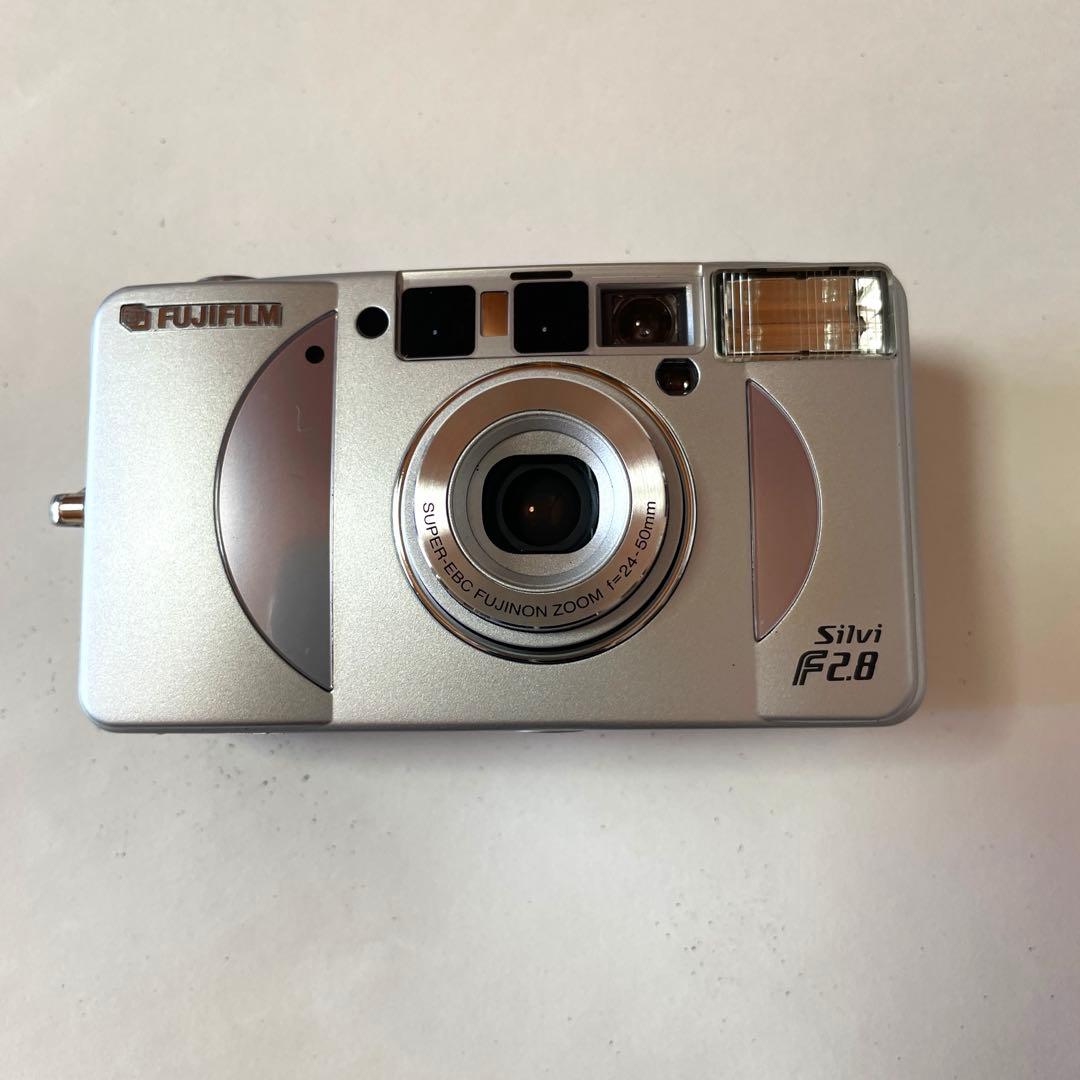 Fujifilm Silvi F2.8 コンパクトフィルムカメラ