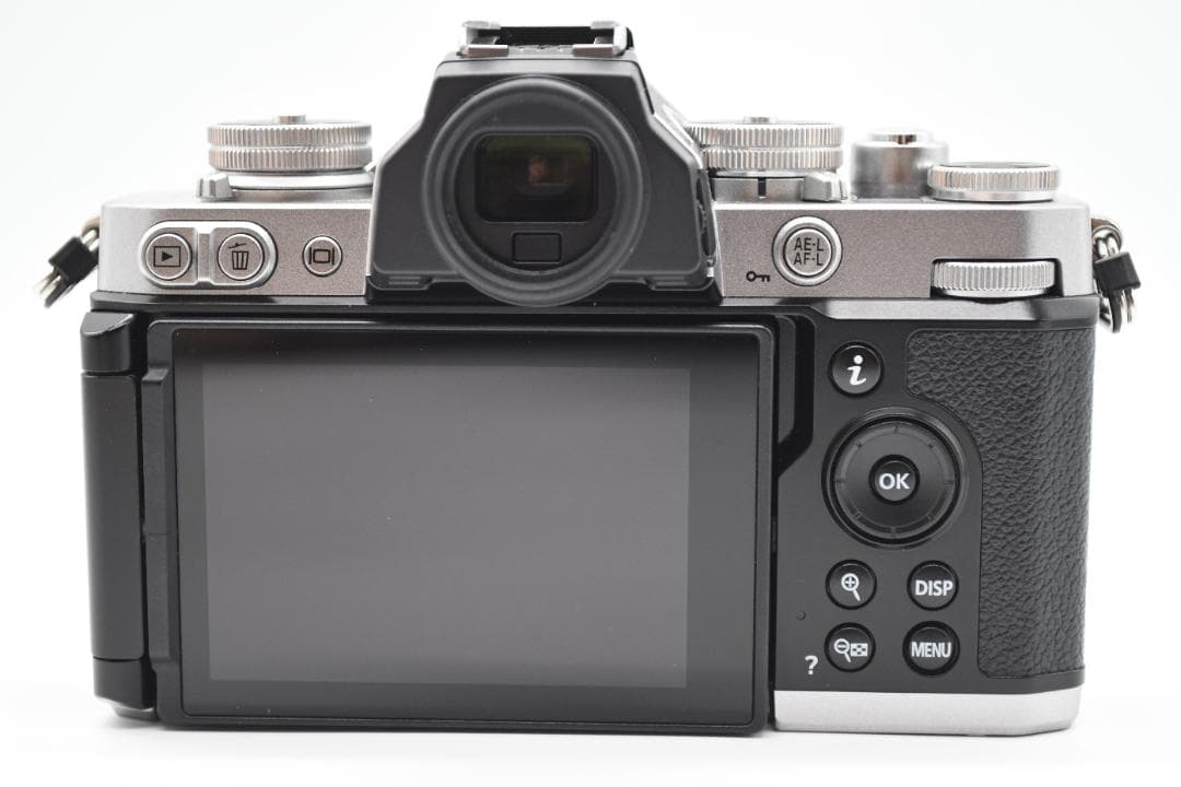 ★美品★ Nikon ニコン Z fc ミラーレス一眼カメラ シルバー ボディ