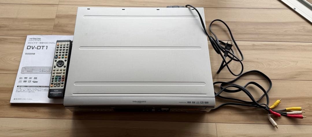 HITACHI DV-DT1 ビデオ一体型HDD搭載DVDレコーダー 分解整備品