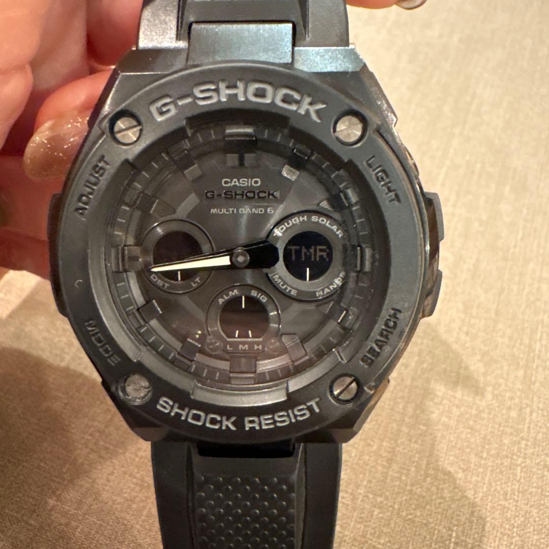 hiroG-SHOCK GST-W300Gブラック