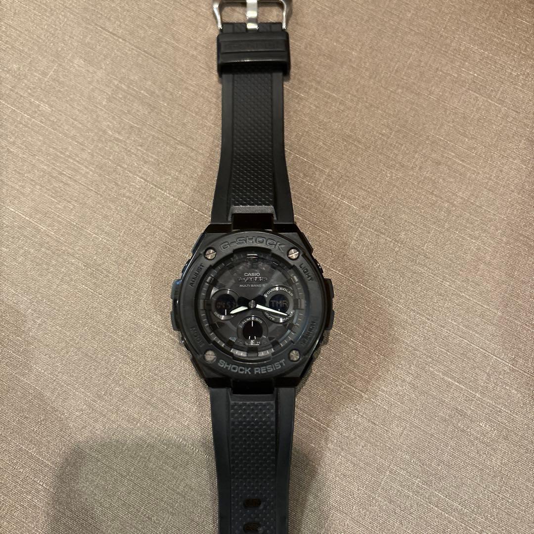 hiroG-SHOCK GST-W300Gブラック