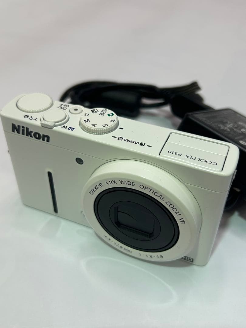 Nikon Coolpix ニコン　クールピクスP310 デジタルカメラ
