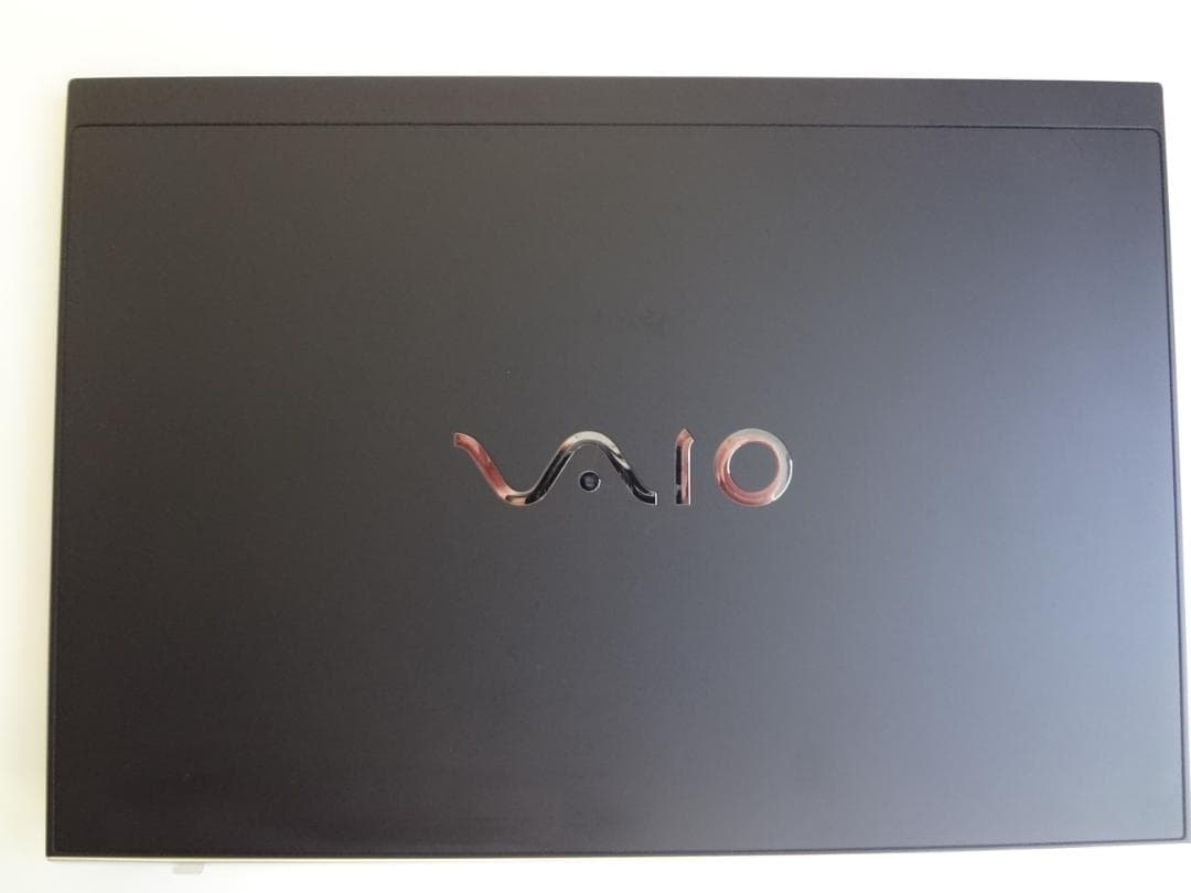VAIO 14型 i3第8世代 SSD128 MEM4 LCD難あり