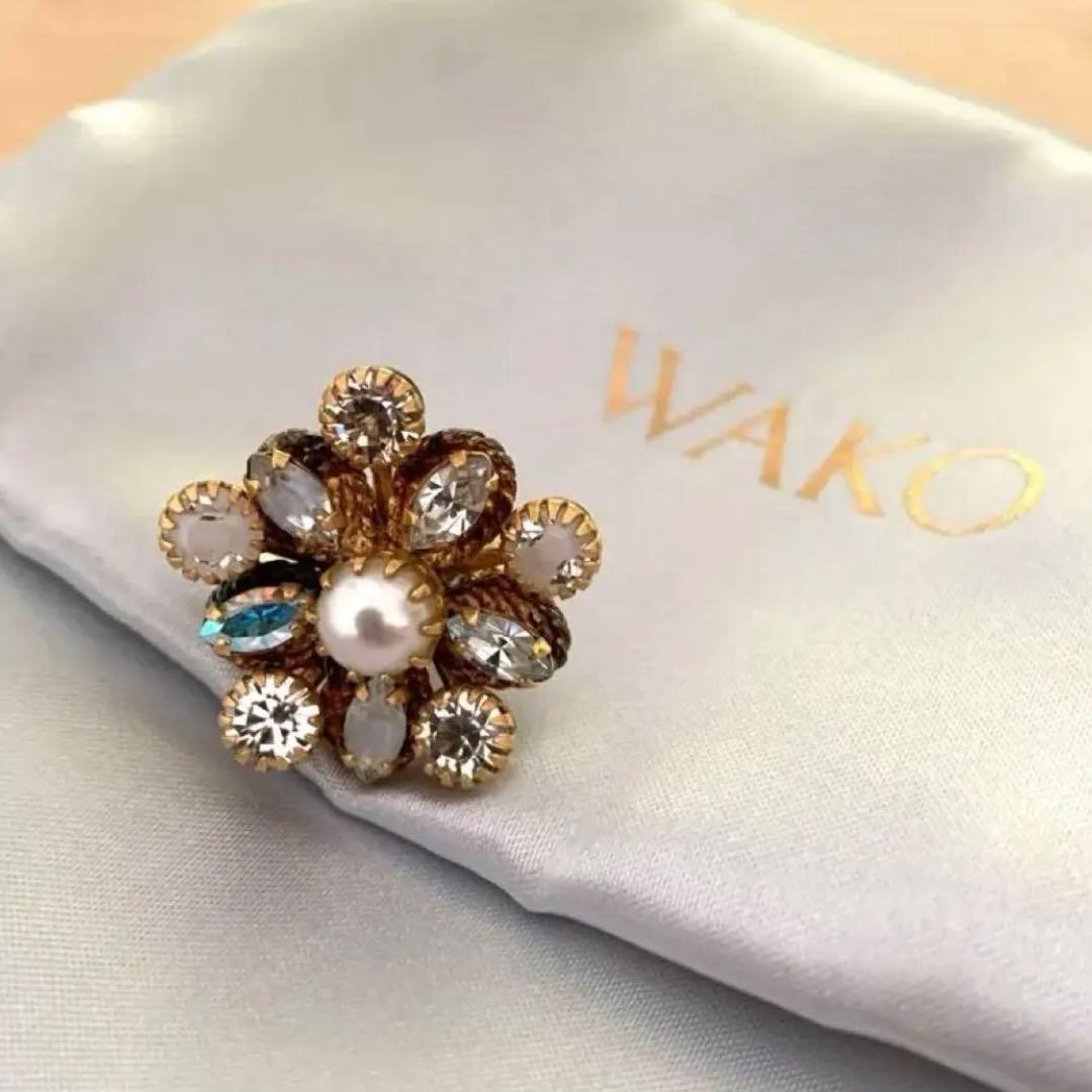 ピンブローチ　WAKO