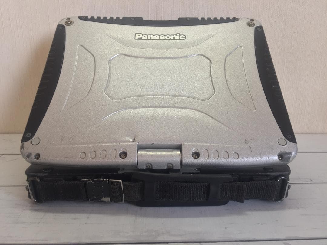 TOUGHBOOK CF-19 10.4型/落下や衝撃、水、埃に強い堅牢PC 3
