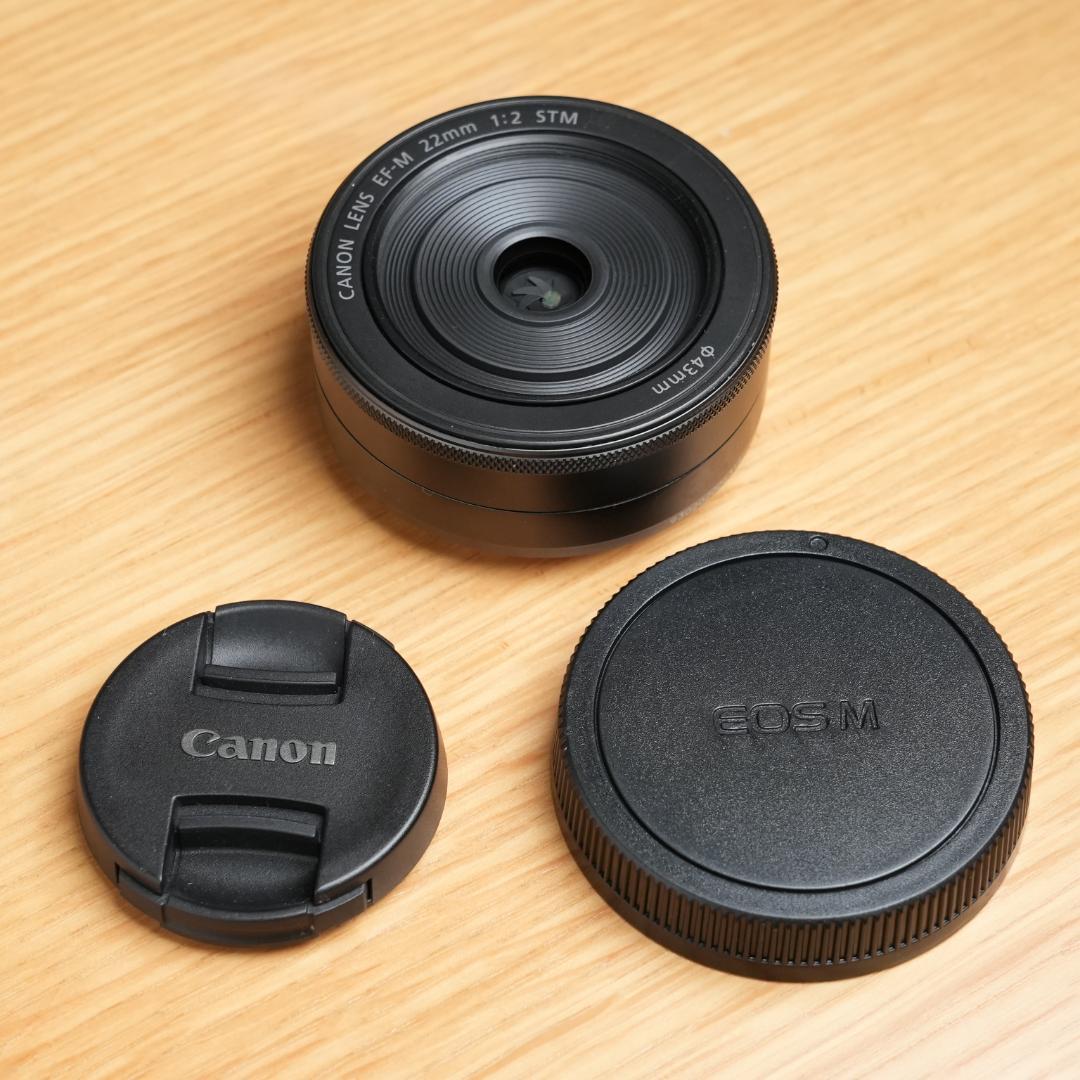 CANON EF-M22mm F2 STM グラファイト
