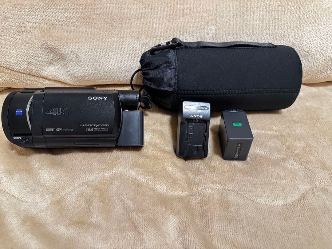 美品 SONY 4Kハンディカム FDR-AX55 バッテリー2個・ハードケース