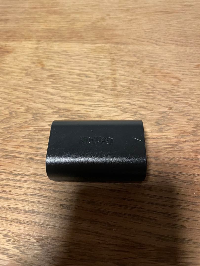 Canon EOS 70D デジタル一眼レフカメラ 本体と付属品