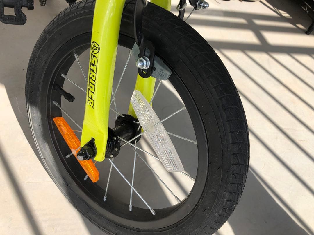 ストライダー　14x イエロー STRIDER