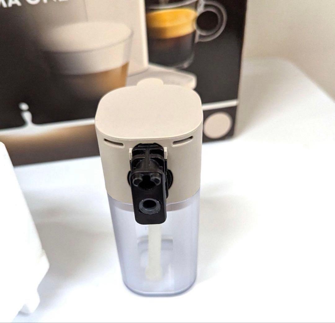 n*r様 【美品】ラティシマワン ネスプレッソ ホワイト F111