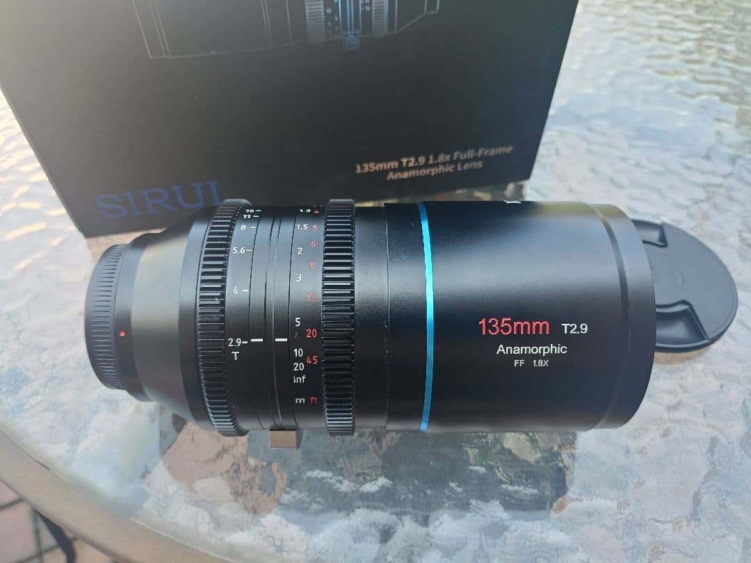 SIRUI 135mm T2.9 アナモルフィックレンズ L mount