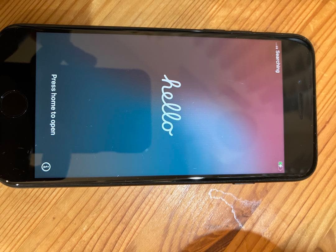 Apple iPhone SE 2 ブラック 本体