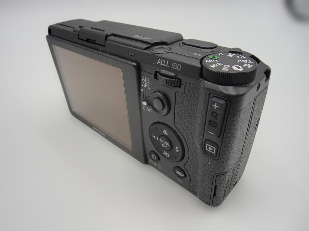 RICOH GRⅡ　コンパクト　デジタルカメラ