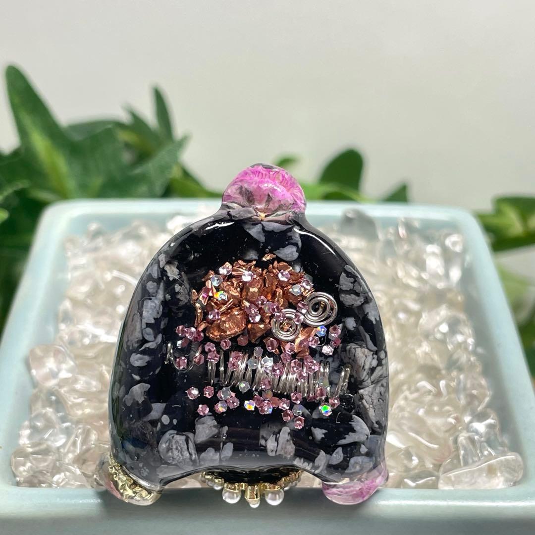 Mー519 オルゴナイト ❣️ ちょい悪うさぎ ❣️ 置物　レジン