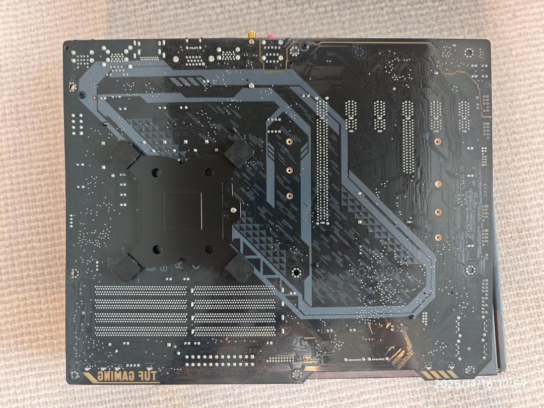 【3点セット】Core i7-8700 （マザーボード・クーラー付き）