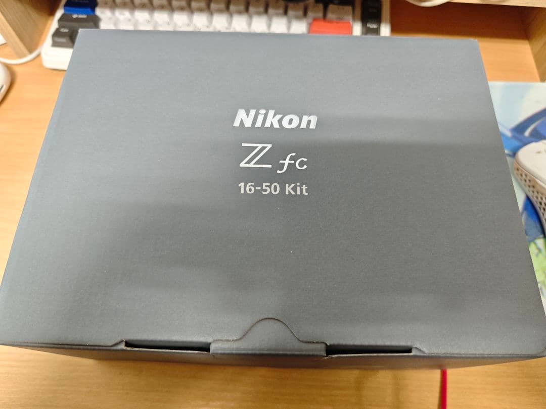 Nikon Z fc レンズキット 16-50mm f/3.5-6.3 新品同様