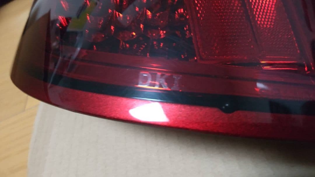 BP5レガシィワゴン.DKI .フルLEDレッドスモークテールランプ.ジャンク品