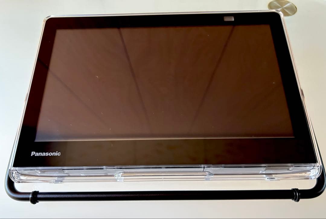 ほぼ新品 Panasonic UN-10L11-Kポータブル 防水 テレビ