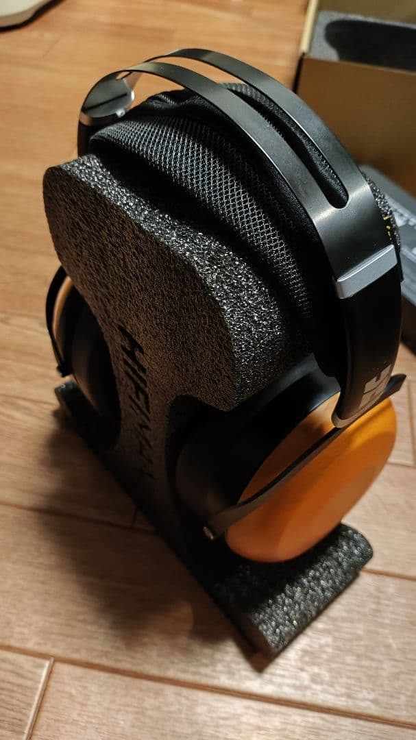 HIFIMAN SUNDARA Closedback 4.4mmケーブル他付属