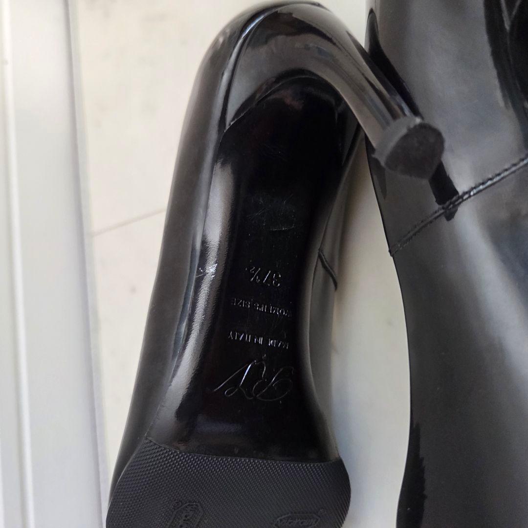 Roger Vivier　ロジェ ヴィヴィエパンプス 37 黒 パテントレザー