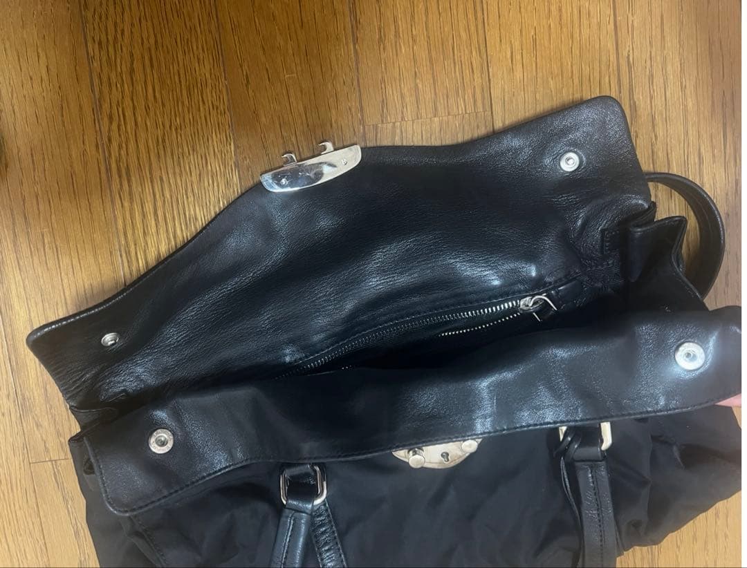 PRADA ブラックナイロンハンドバッグ 保存袋付き