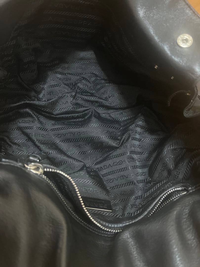 PRADA ブラックナイロンハンドバッグ 保存袋付き