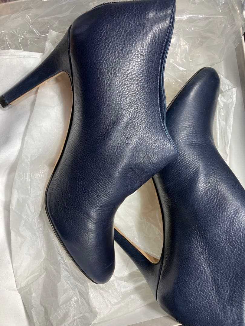 【てぃん♡11/25】 最終値下_未使用JIMMY CHOOショートブーツ