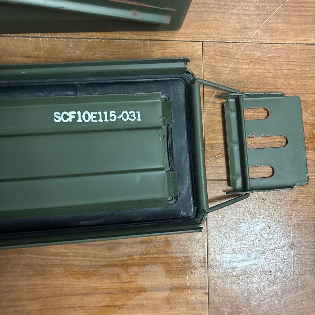 米軍　実物　AMMO BOX 40mm 32CARTRIDGES 弾薬箱　②