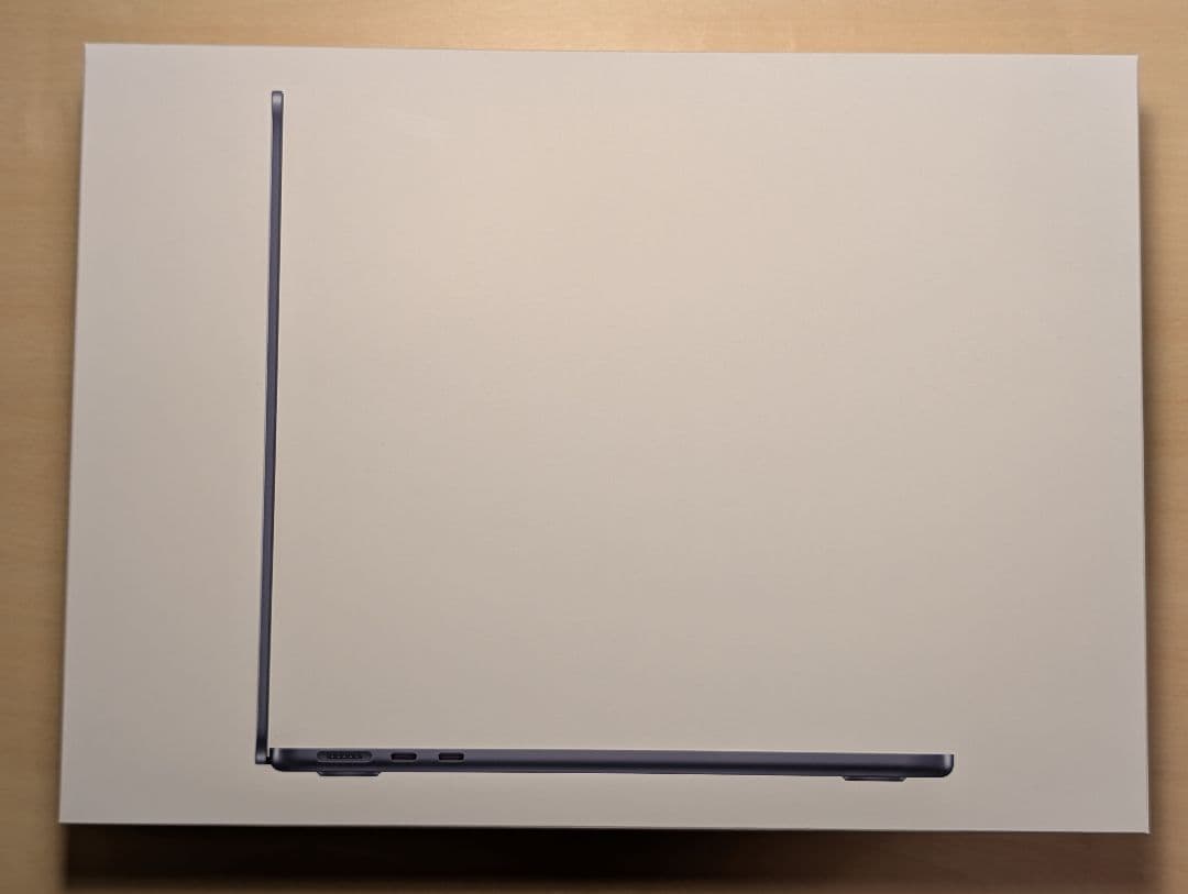 13インチMacBook Air（M4） - ミッドナイト