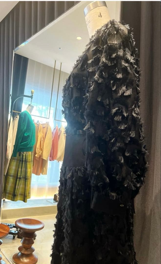 新品未使用　DRAWER カットジャカードブラウス