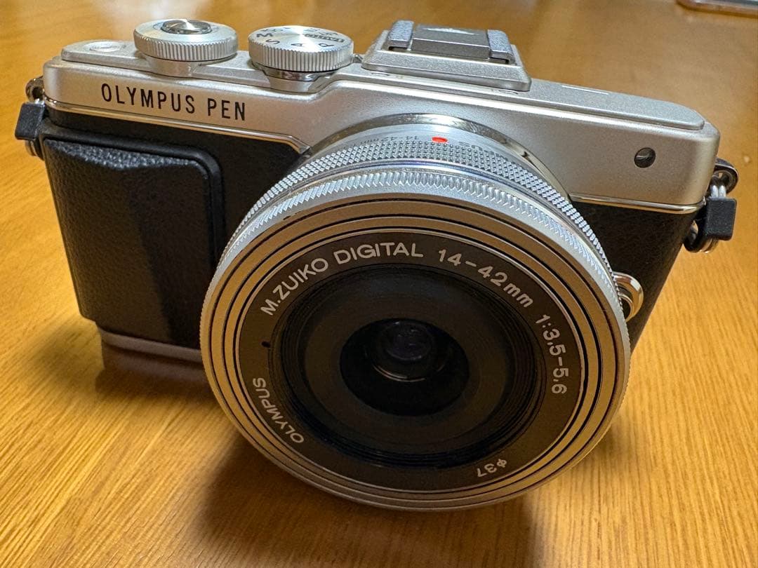 OLYMPUS PEN Lite E-PL7 デジタルカメラ