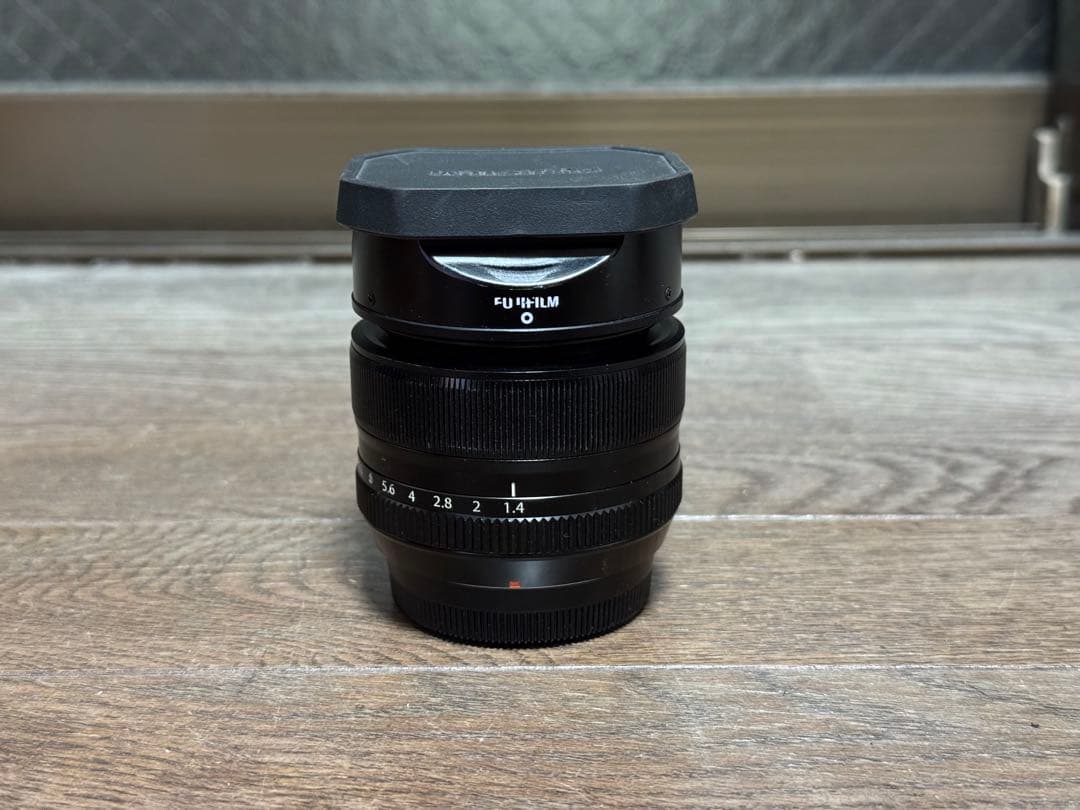 富士フイルム XF35mm f1.4単焦点レンズ