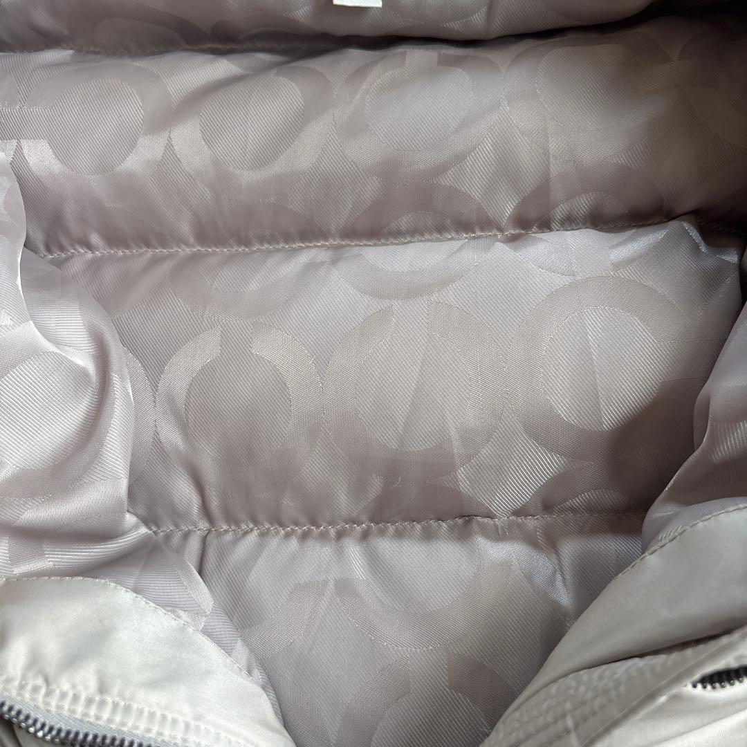 コーチCOACHベージュ 上品なダウンジャケット◆サイズ8