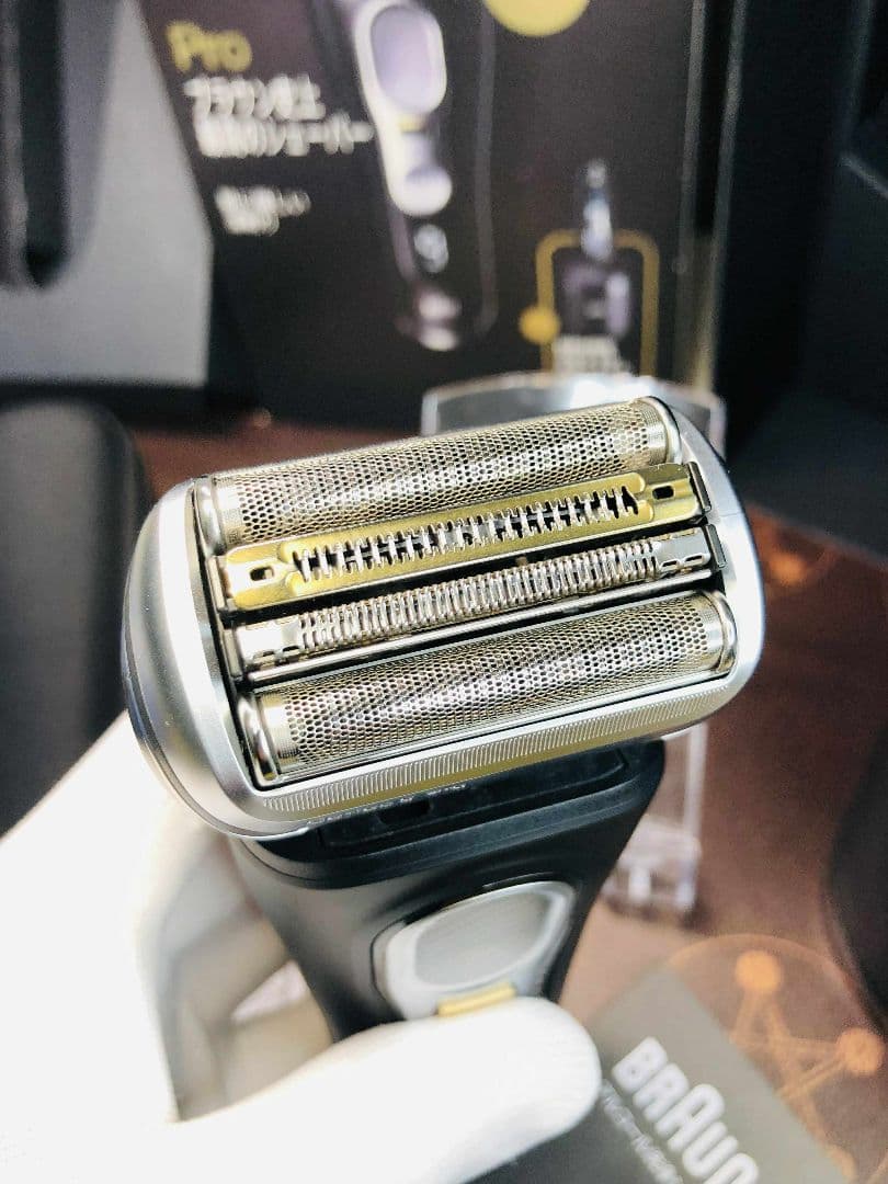 【美品】BRAUN シリーズ9 Pro 9450cc メンズ電気シェーバー