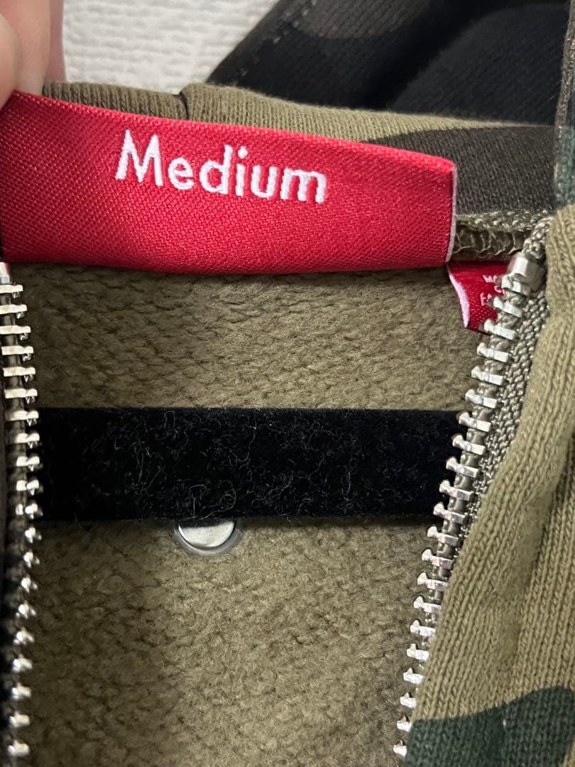 Supreme× B.B. Simon camo ジップパーカー