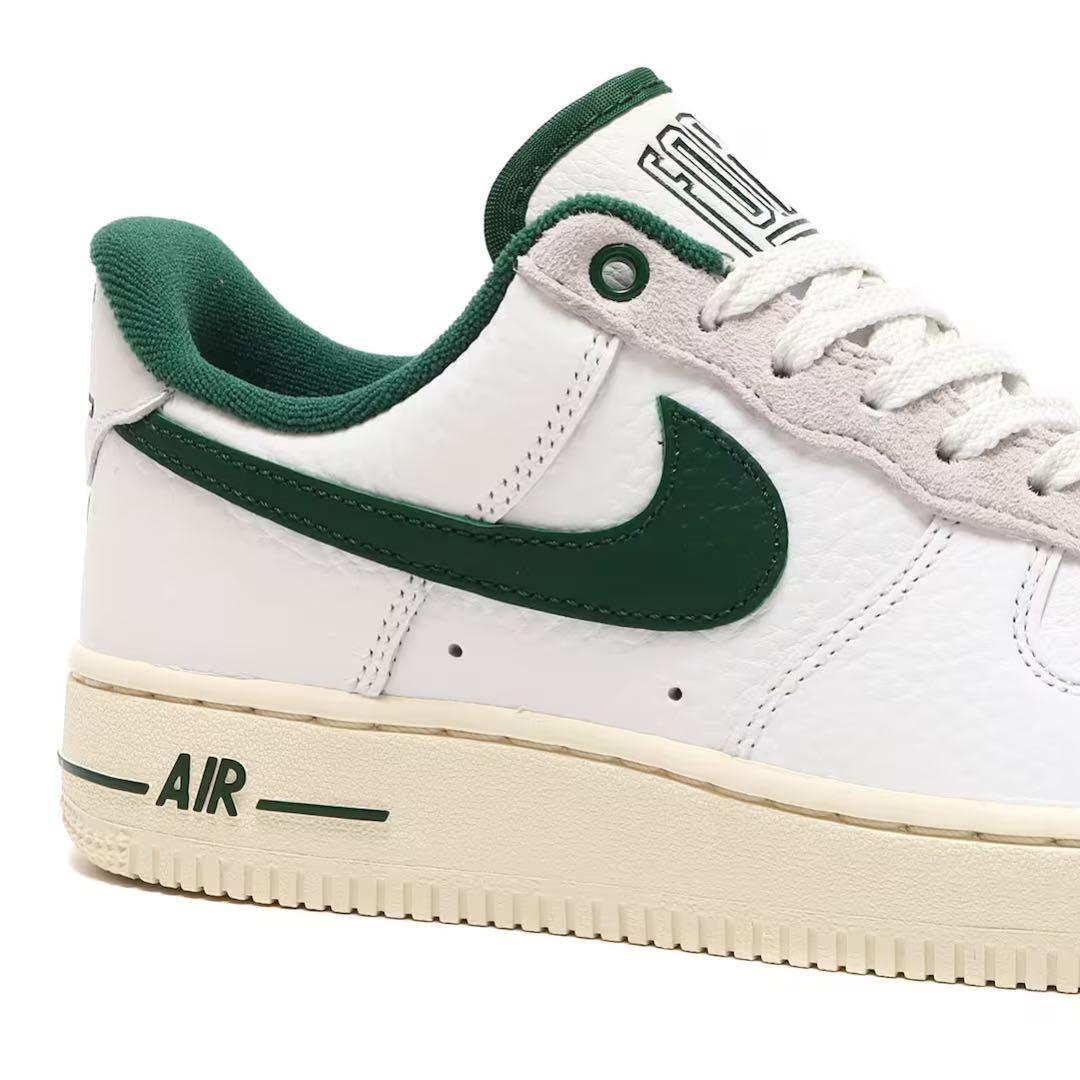 【新品27cm】NIKE エアフォース１ホワイト/グリーン/ココナッツミルク